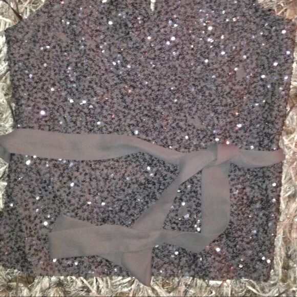 BCBG sequin tank - gray with ribbon - sz 4 NWT - Picture 2 of 3